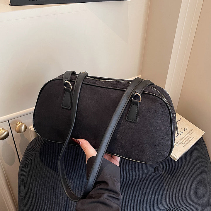 Damen elegante Umhängetasche mit hochwertigem Veloursoberteil Nord Taschen