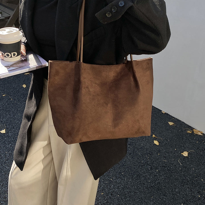 Damen elegante und geräumige Umhängetasche Nord Taschen