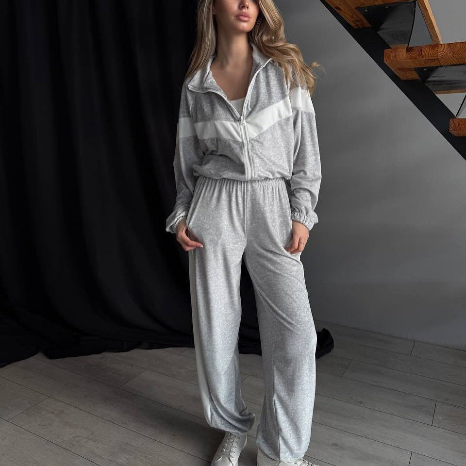 Damen leichter Komfort-Jogginganzug im Retro-Stil mit kurzem Reißverschlussoberteil und hoher Taille Nord Taschen