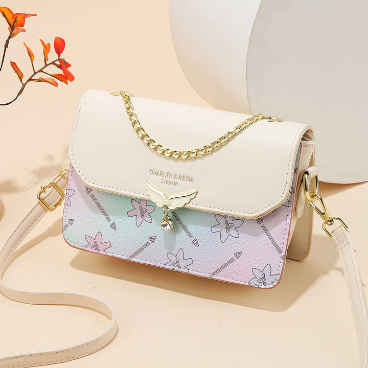 Damen Schultertasche mit elegantem Karomuster und goldener Kette Nord Taschen