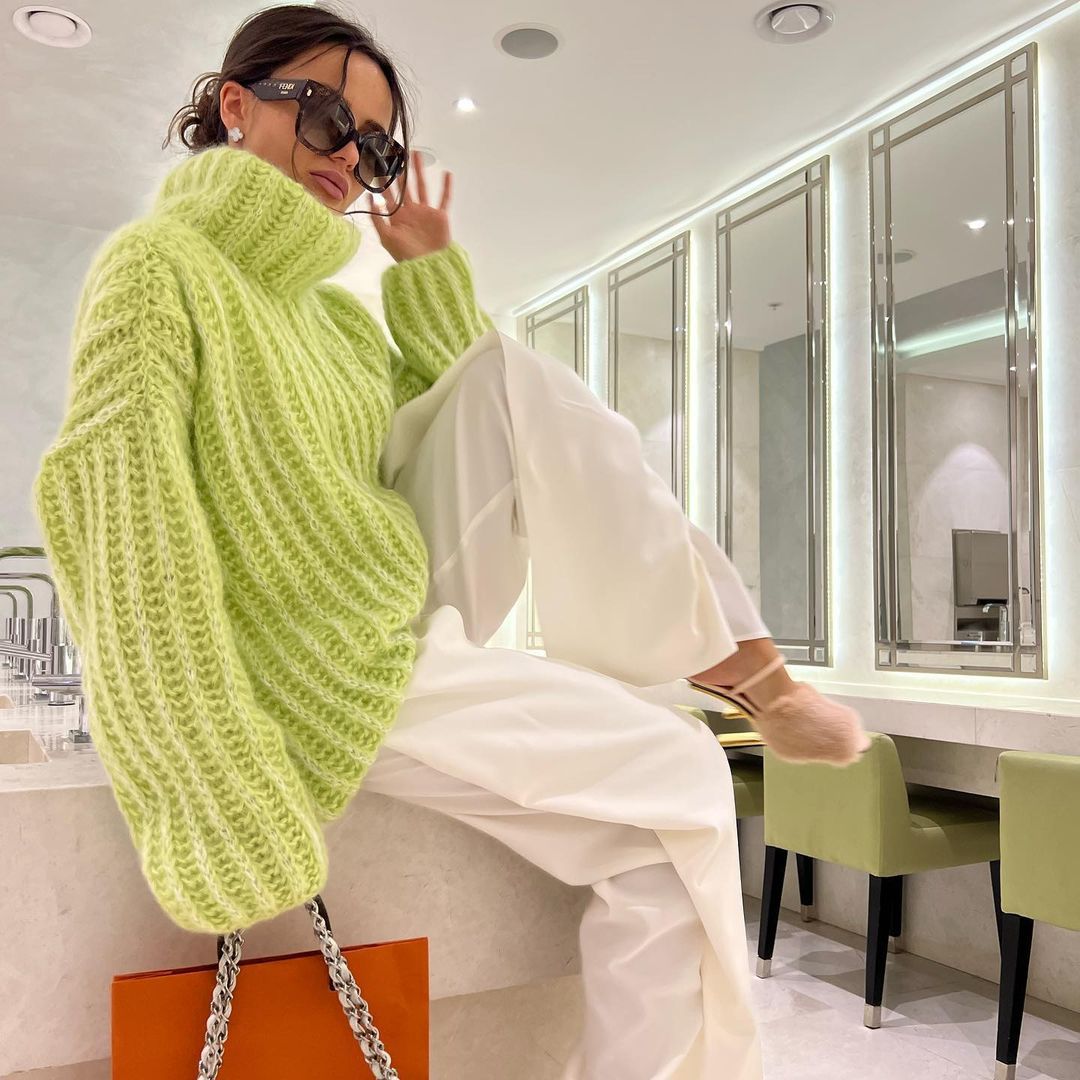 Damen Oversized Grobstrick-Rollkragenpullover mit voluminösen Ärmeln Nord Taschen