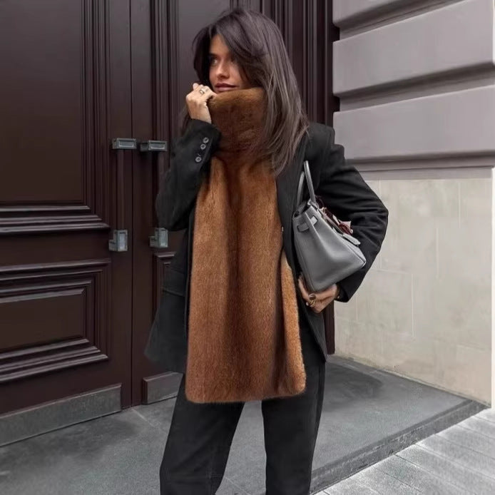 Damen lange luxuriöse Kunstpelz‑Stola mit hohem Kuschelkragen Nord Taschen