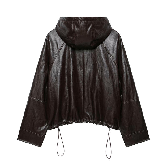 Damen kurze Kapuzen‑Lederoptikjacke mit Tunnelzug Raglanärmeln und Reißverschluss Nord Taschen