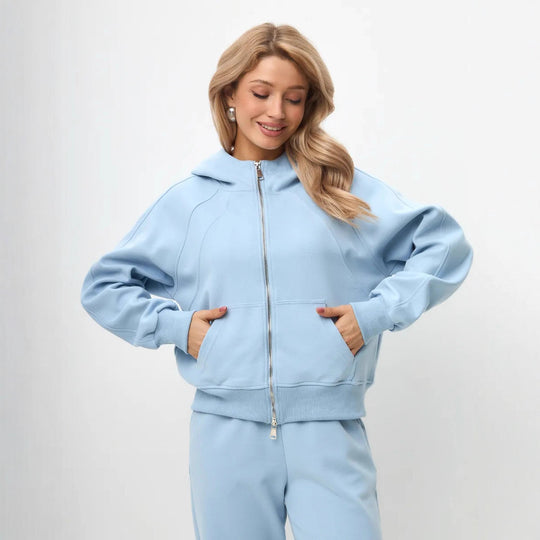Damen entspanntes Fleece-Zweiteiler Set mit Raglan-Kapuzenjacke, durchgehendem Reißverschluss und gerader Relax-Jogginghose Nord Taschen