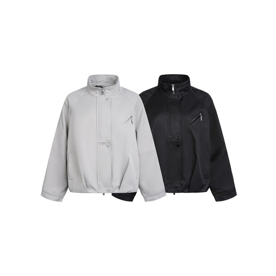 Unisex Kurz geschnittene minimalistische Boxy‑Jacke mit hohem Funnelkragen und verdeckter Frontblende Nord Taschen