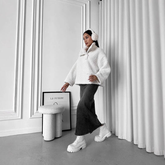 Damen Oversized Teddy-Pullover mit halber Druckknopfleiste und Stehkragen Nord Taschen