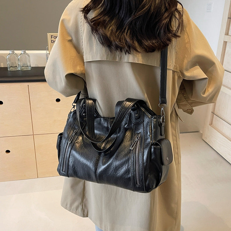 Damen Schultertasche mit innovativem Fächerdesign und abnehmbarem Schulterriemen Nord Taschen