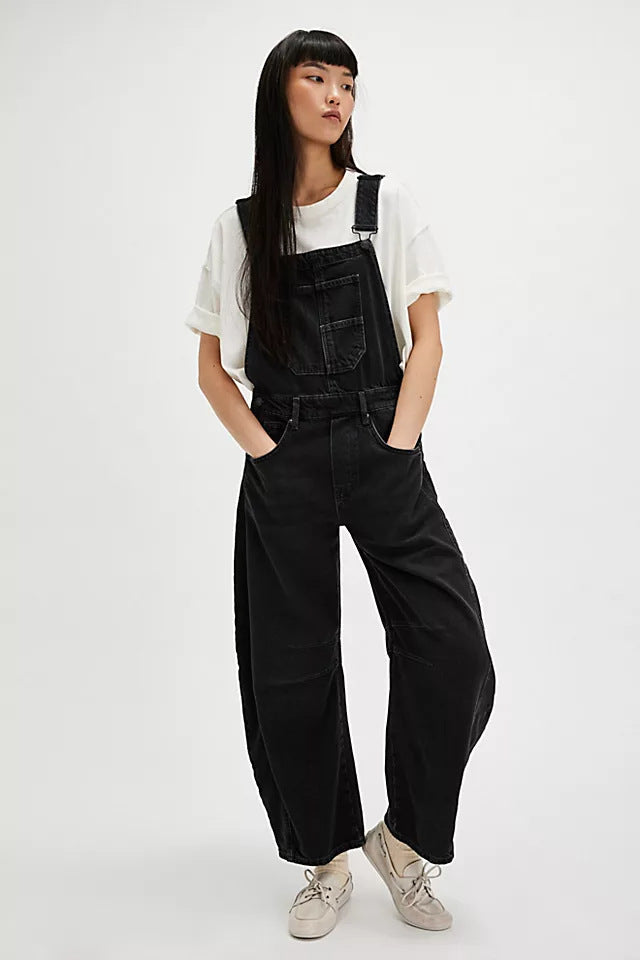 Damen lässige Denim-Latzhose im modernen Schnitt mit verstellbaren Trägern