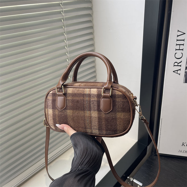 Damen modische Schultertasche im Karodesign Nord Taschen