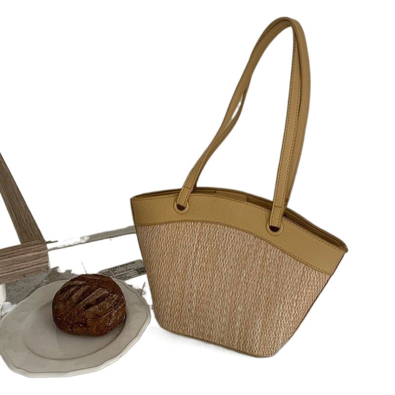 Damen Einkaufstasche mit geflochtenem Design und integriertem Kosmetiktäschchen Nord Taschen