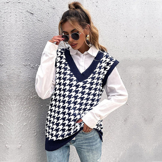 Damen Hochwertiger Strickpullover mit V-Ausschnitt und Hahnentrittmuster Nord Taschen