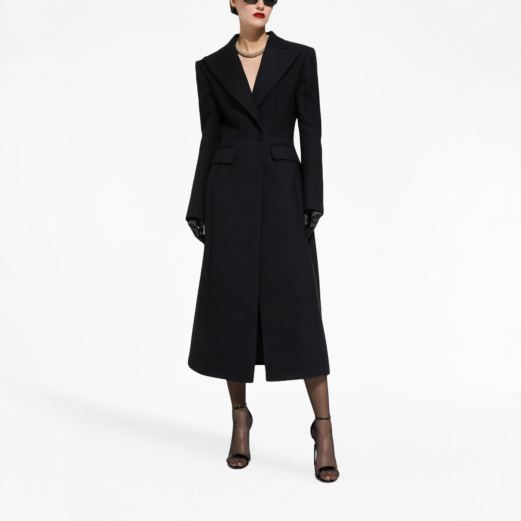 Damen Taillierter Longline-Mantel mit spitzem Revers und Gehschlitz Nord Taschen
