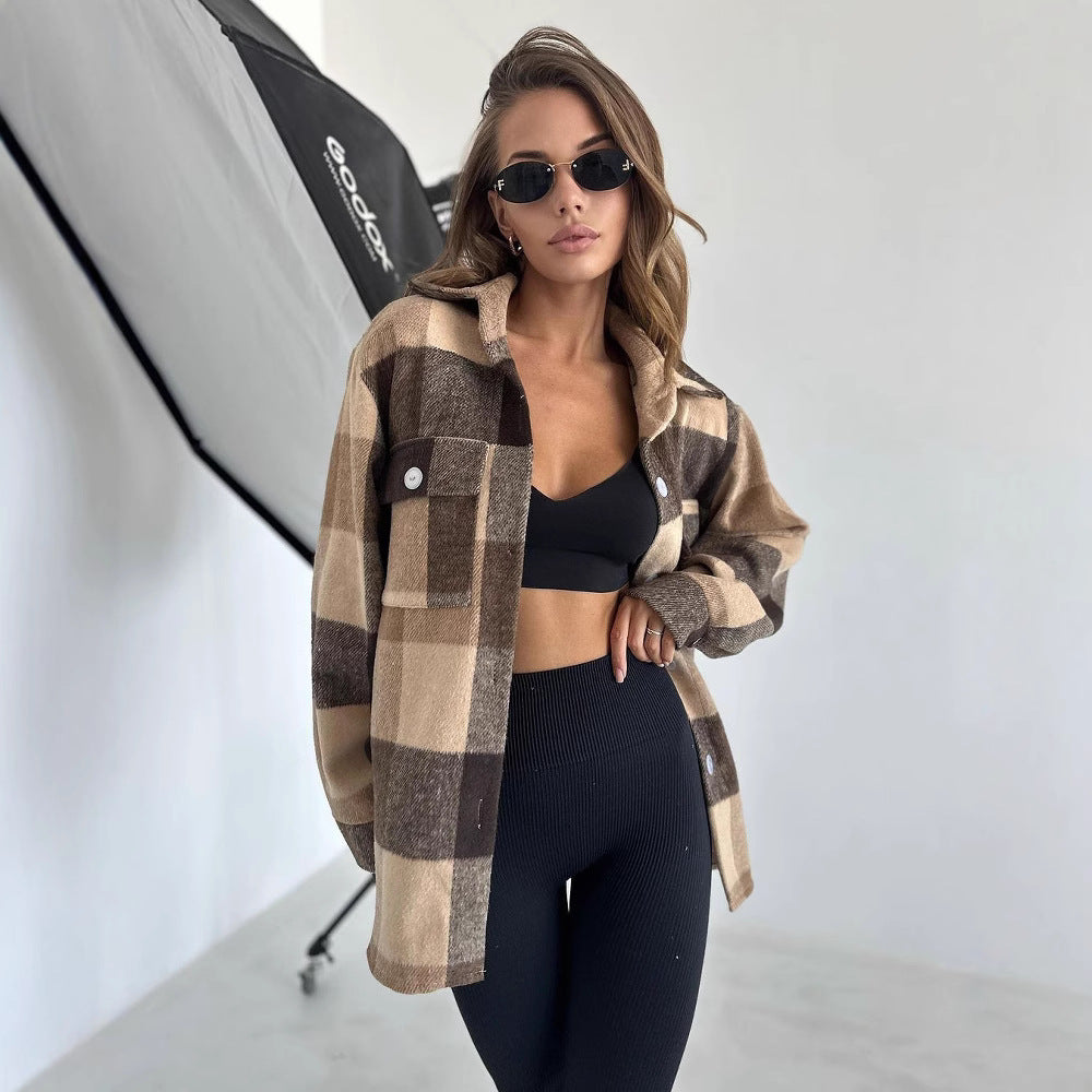 Damen Karierter Overshirt im Shacket-Stil mit Saumtaschen und Knopfverschluss Nord Taschen