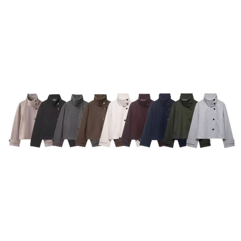 Damen Cropped Wollmix-Kurzjacke mit hohem Stehkragen, asymmetrischer Knopfleiste und Krempelmanschetten Nord Taschen