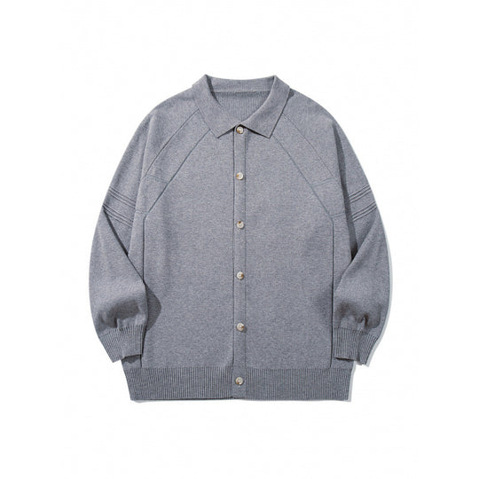 Unisex Boxy-Strickcardigan mit Hemdkragen, Raglanärmeln und gerippten Abschlüssen Nord Taschen