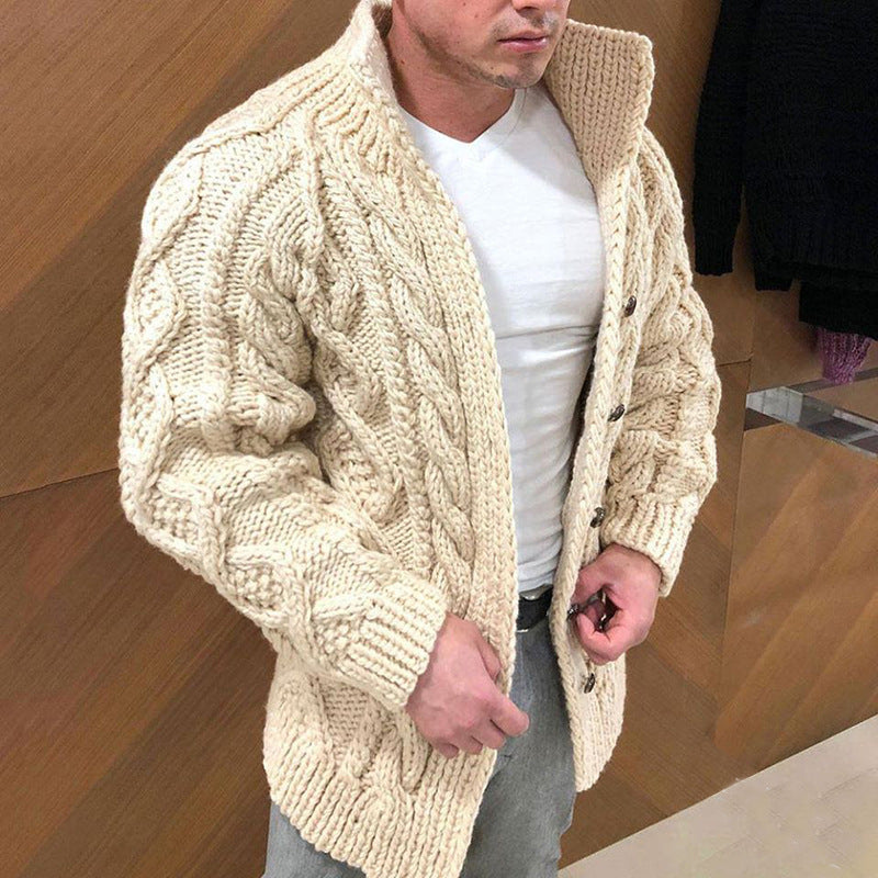 Herren Grober Zopfstrick-Cardigan mit hohem Stehkragen und Hornknöpfen Nord Taschen