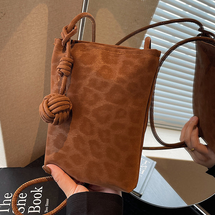 Damen Umhängetasche aus weichem Kunstleder mit modernem Leopardenmuster Nord Taschen