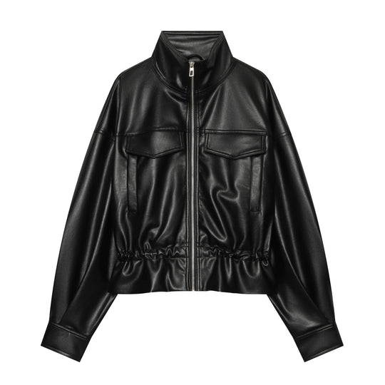 Damen Cropped Kunstlederjacke mit hohem Stehkragen, aufgesetzten Brusttaschen und Tunnelzug-Taille Nord Taschen