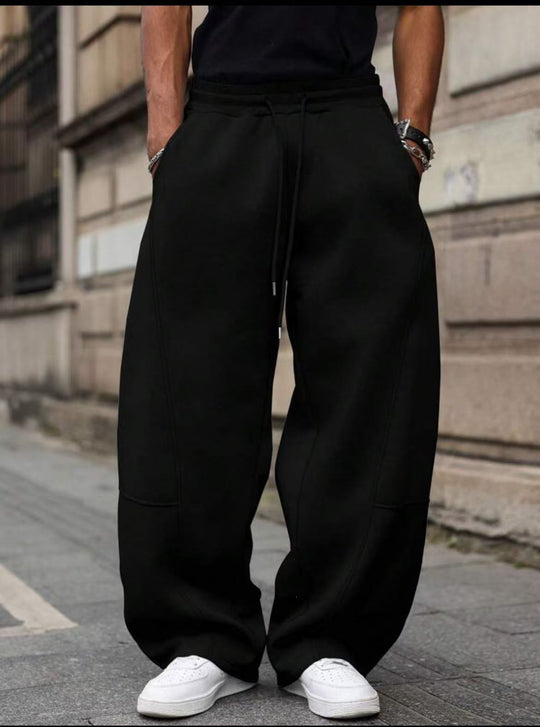 Herren weite Sweatpants im Baggy Cut mit elastischem Bund, Tunnelzug und Eingrifftaschen Nord Taschen