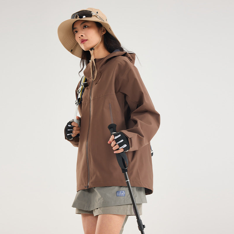 Damen Leichte technische Regenjacke im Oversize-Utility-Schnitt mit verstellbarer Kapuze Nord Taschen