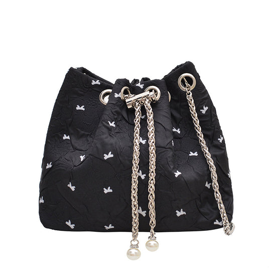 Damen Tasche mit elegantem Kordelzug und charmanten Perlendetails Nord Taschen