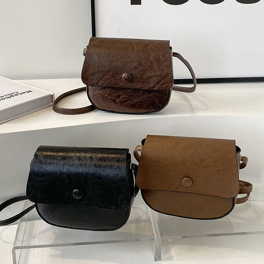 Damen Schultertasche mit eleganter Klappöffnung und hochwertigem Kunstleder Nord Taschen