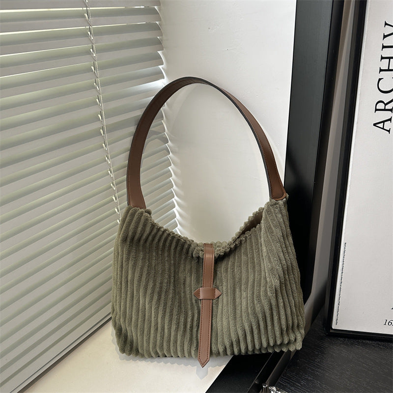 Damen Hobo-Tasche mit luxuriösem Rippenmuster und eleganter Lederakzent Nord Taschen