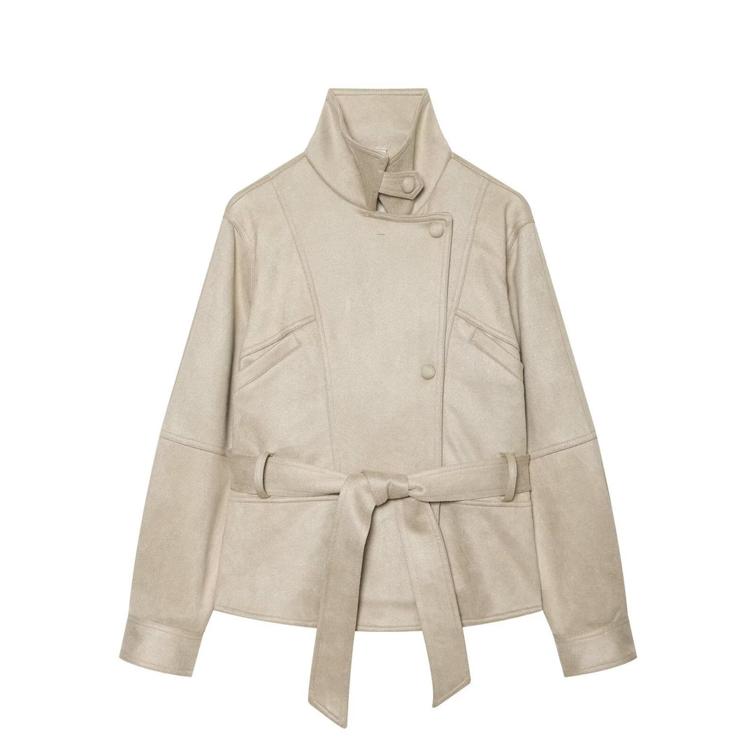Damen Taillierte Kurzjacke aus weichem Veloursimitat mit asymmetrischer Knopfleiste und Bindegürtel Nord Taschen