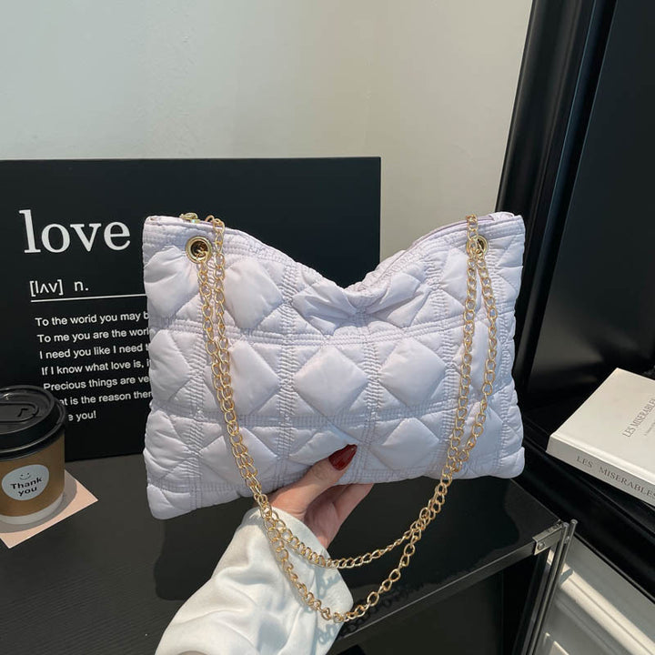 Damen elegante Kettenhandtasche mit gestepptem Design Nord Taschen