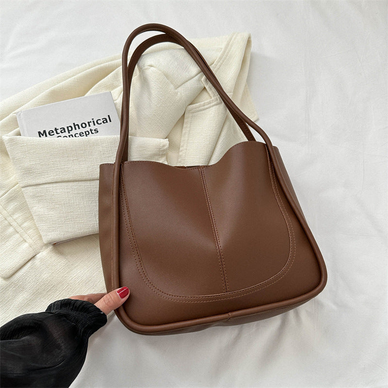 Damen Schultertasche aus hochwertigem Kunstleder Nord Taschen