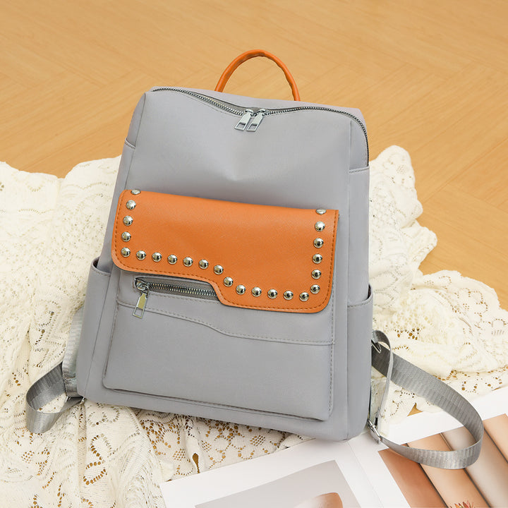 Damen modischer Backpack mit eleganten Nietenakzenten Nord Taschen