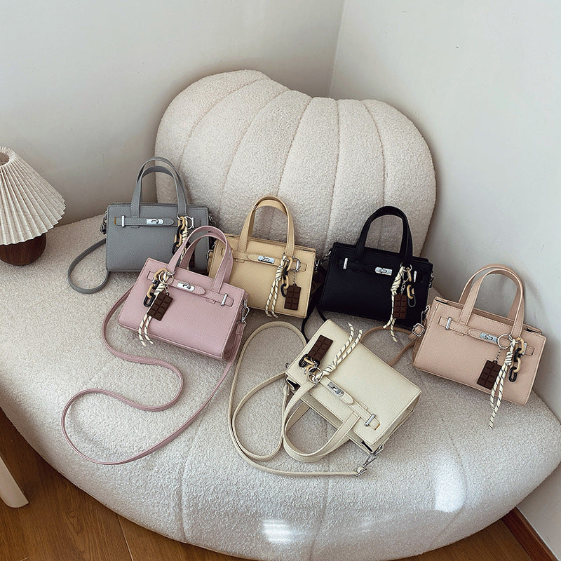 Damen elegante Mini-Tasche mit abnehmbarem Anhänger Nord Taschen