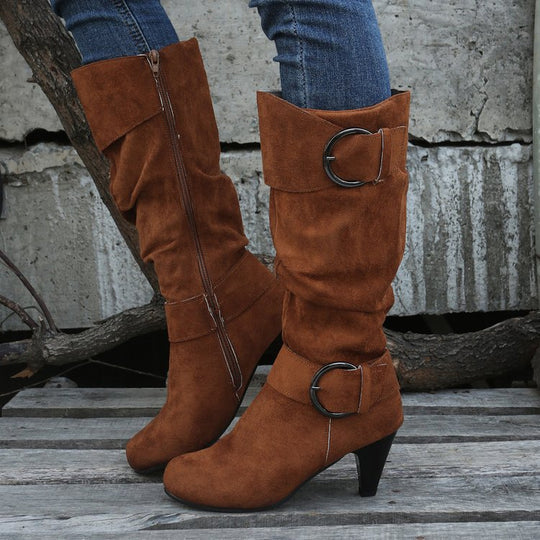 Damen Stiefel mit weichem Kunstvelours, Schlupf-Schaft und Zierschnallen Nord Taschen