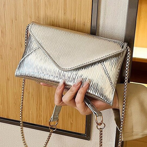 Damen Umhängetasche mit strukturiertem Design und verstellbarem Kettenriemen Nord Taschen