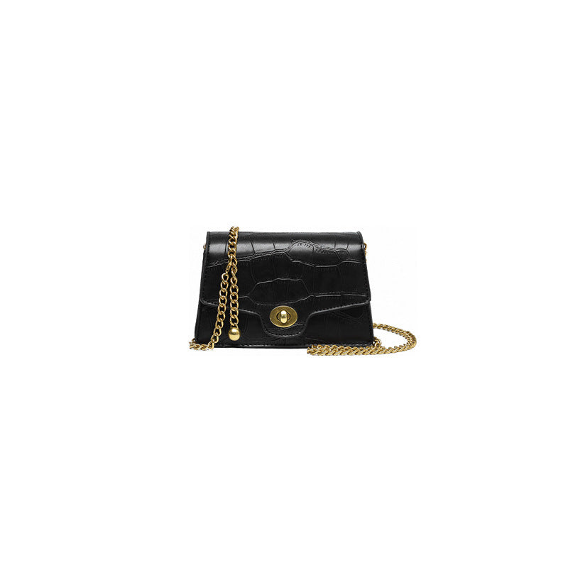 Damen Crossbody Clutch mit eleganter Kettenapplikation Nord Taschen