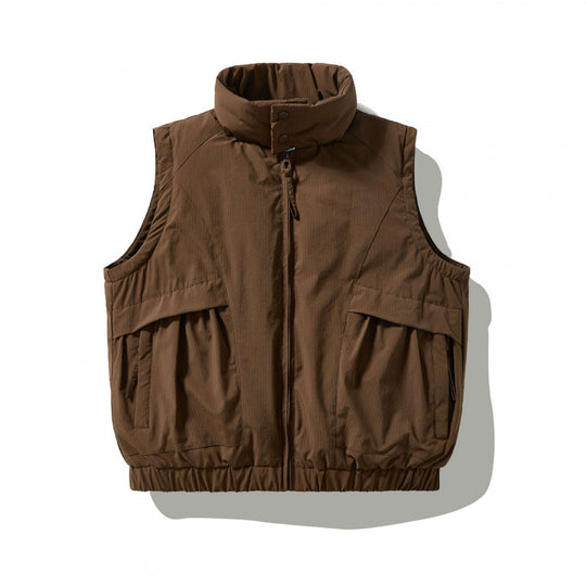 Herren Wattierte Outdoor‑Weste mit hohem Stehkragen, elastischem Saum und großen Klappentaschen Nord Taschen