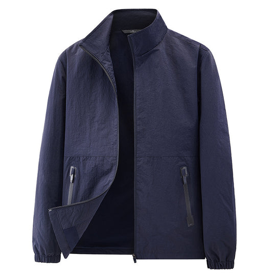 Herren Minimalistische Funktionsjacke mit Stehkragen, atmungsaktivem Meshfutter und wasserabweisenden Reißverschlüssen Nord Taschen