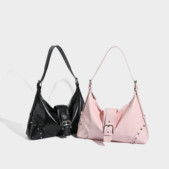 Damen Hobo-Tasche mit glänzendem Material und dekorativen Nieten Nord Taschen