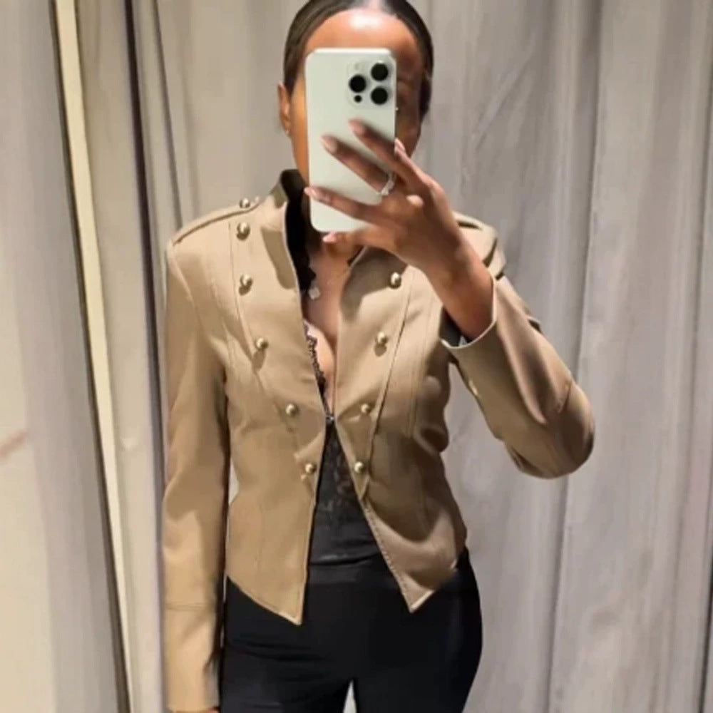 Damen Kurzblazer im Militarystil mit doppelreihigen Zierknöpfen Nord Taschen