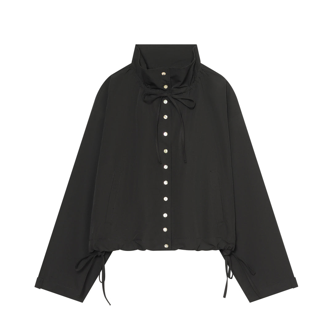 Damen Kurztaillierter Blouson mit hohem Funnelkragen und Tunnelzugtaillierung Nord Taschen