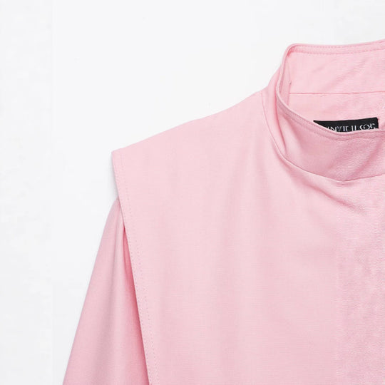 Damen Taillierte Cropped-Jacke mit asymmetrischem Stehkragen und dekorativen Druckknöpfen Nord Taschen