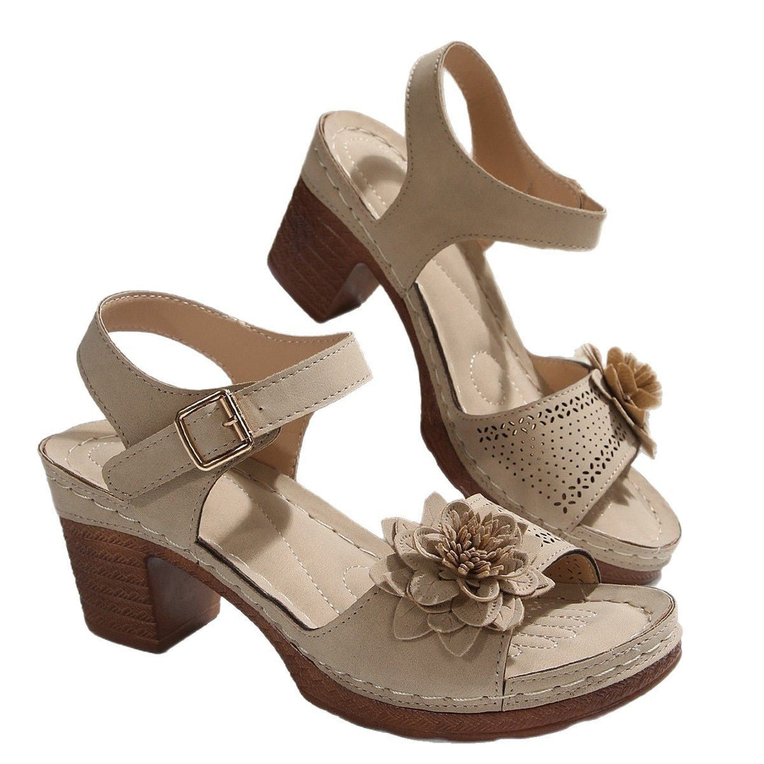 Damen Sandalen mit floralem Dekor und blockiertem Absatz