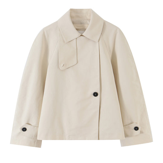 Damen Kurz geschnittene Trenchjacke mit asymmetrischer Knopfleiste und Hemdkragen Nord Taschen