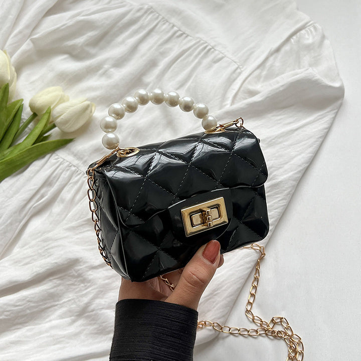 Damen Taschenhandtasche mit Perlen-Detail und luxuriöser Oberflächenstruktur Nord Taschen