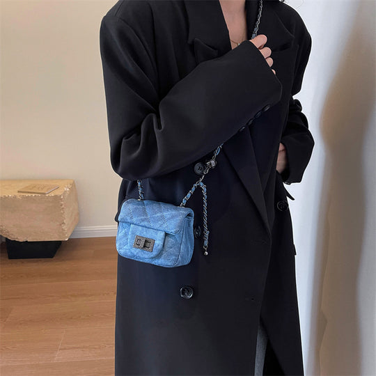 Damen Mini-Handtasche mit gepolstertem Design und elegantem Kettenriemen Nord Taschen