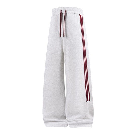 Damen Weite High-Waist Jogginghose mit markanten Seitenstreifen & Kordelzug Nord Taschen