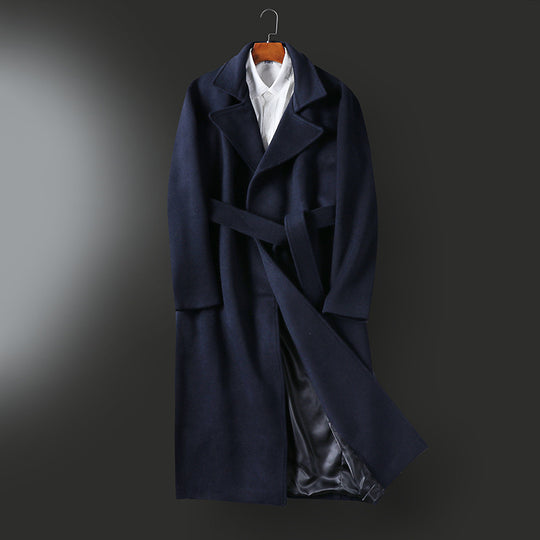 Herren Maxilanger taillierter Wollmix-Mantel mit weitem Schalkragen und Bindegürtel Nord Taschen