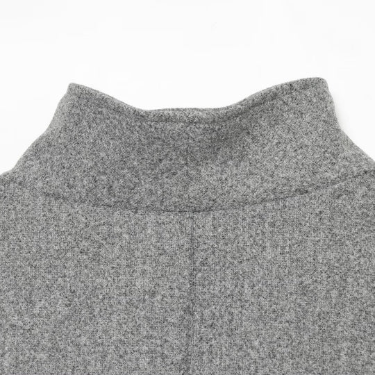 Damen Kurzes Cape-Mantel aus Wollmix mit hohem Stehkragen und doppelreihiger Knopfleiste Nord Taschen