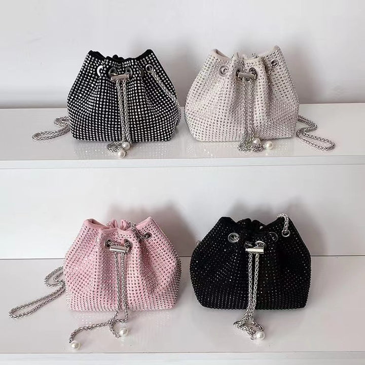 Damen elegante Beuteltasche mit funkelnden Strassdetails Nord Taschen