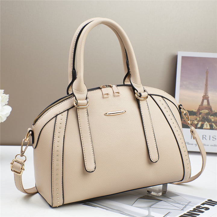 Damen Handtasche mit eleganten Nieten und verstellbarem Tragegurt Nord Taschen